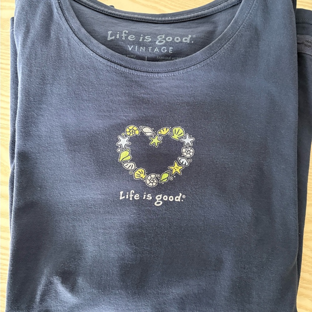 Life is Good, Vintage Navy Blue T-Shirt.  Cute seaside heart!